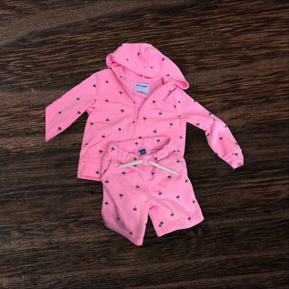 Old Navy Pink Palm Tree Hoodie & Shorts Set – Size 4T/5T - Picture 8 of 10